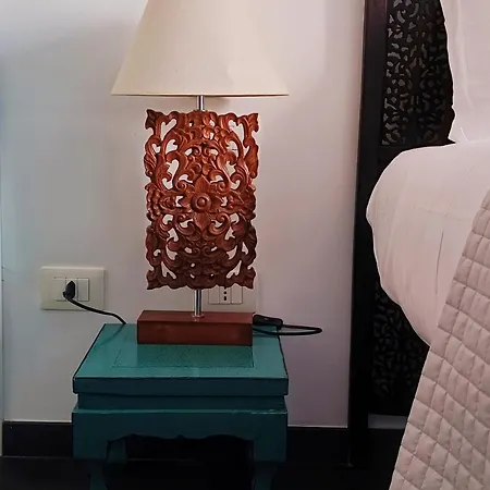 Apartment Un Angolo Di Oriente A Due Passi Da San Pietro Rome